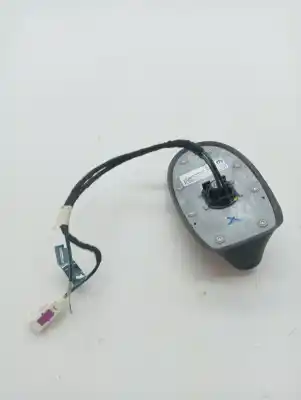 Pièce détachée automobile d'occasion base d'antenne pour fiat nuova 500 (150) lounge références oem iam 52105399  