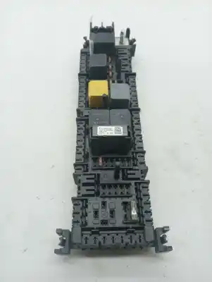 Pièce détachée automobile d'occasion BOÎTES À FUSIBLES pour MERCEDES-BENZ CLASE A (W176)  Références OEM IAM A0225428019  A2469066600