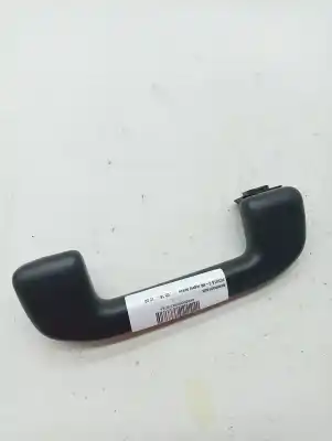 Pièce détachée automobile d'occasion Poignée Intérieure Avant Droite pour TOYOTA C-HR Hybrid Active Références OEM IAM 7461047040C2  