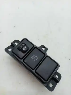 Автозапчастина б/у управління світлом для toyota c-hr hybrid active посилання на oem iam 8415202080