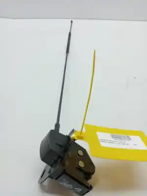 Pièce détachée automobile d'occasion COFFRE / SERRURE DE PORTE pour RENAULT KANGOO  Références OEM IAM 8200497822  
