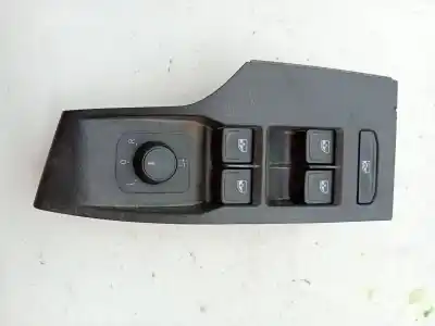 Recambio de automóvil de segunda mano de MANDO ELEVALUNAS DELANTERO IZQUIERDO para SEAT IBIZA (KJ1)  referencias OEM IAM 5G0959857F  6F0959565