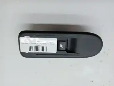 Recambio de automóvil de segunda mano de mando elevalunas delantero derecho para citroen c3 1.4 hdi cool referencias oem iam 96637534xt  