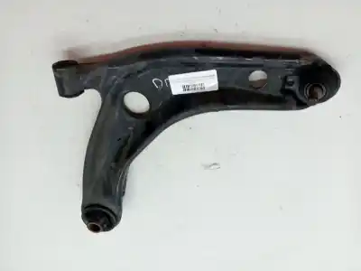 Автозапчастина б/у передній правий нижний рычаг підвіски для TOYOTA YARIS (KSP9/SCP9/NLP9) * Посилання на OEM IAM 4806809040  