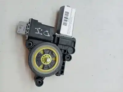 Recambio de automóvil de segunda mano de motor elevalunas delantero izquierdo para opel corsa f (2019 - ...) 1.2 thp referencias oem iam 13447038