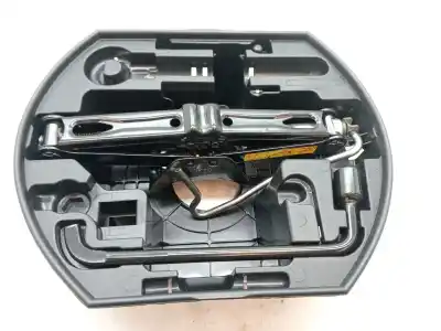 Pièce détachée automobile d'occasion cric hydraulique pour citroen c3 sx références oem iam 673695  672599