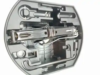 Pièce détachée automobile d'occasion cric hydraulique pour citroen c3 sx références oem iam 673695  672599