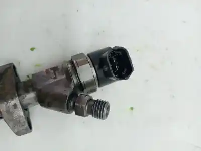 Second-hand car spare part injector for renault trafic combi (ab 4.01) passenger expression combi corto oem iam references 166000505r  