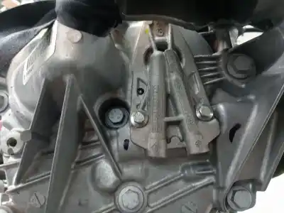 Автозапчастина б/у двигун комплект для dacia sandero 0.9 tce cat посилання на oem iam h4d480  d140422