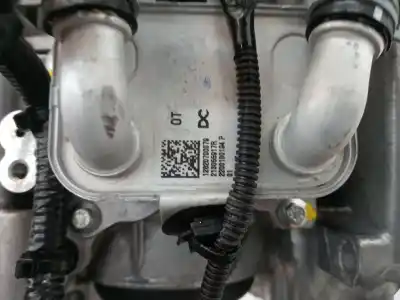 Автозапчастина б/у двигун комплект для dacia sandero 0.9 tce cat посилання на oem iam h4d480  d140422