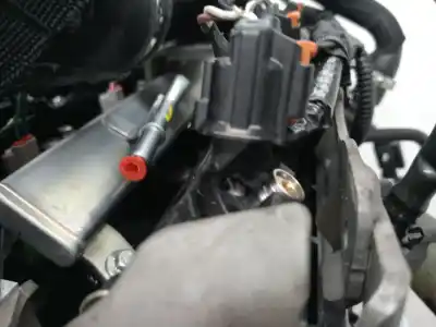 Автозапчастина б/у двигун комплект для dacia sandero 0.9 tce cat посилання на oem iam h4d480  d140422