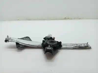 Pezzo di ricambio per auto di seconda mano ALZACRISTALLI ANTERIORE DESTRO per DACIA SANDERO  Riferimenti OEM IAM 807209782R  