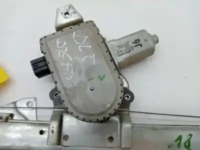 Second-hand car spare part passenger side right window regulator for mitsubishi montero (v60/v70) 3.2 di-d avance oem iam references mr523512  