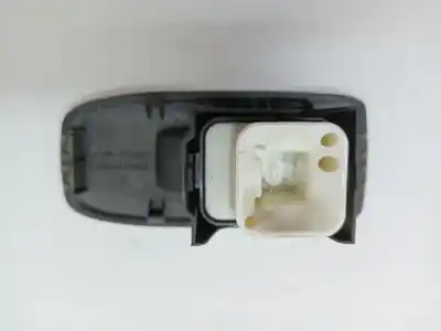 Second-hand car spare part right front power window switch for mitsubishi montero (v60/v70) 3.2 di-d avance oem iam references mr445659  