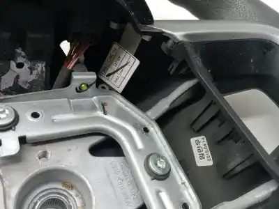 Piesă de schimb auto la mâna a doua volan pentru kia rio concept referințe oem iam 561001w572hu  