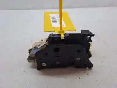Pezzo di ricambio per auto di seconda mano serratura porta anteriore destra per volkswagen passat variant (3c5) 2.0 tdi riferimenti oem iam 3c1837016a  