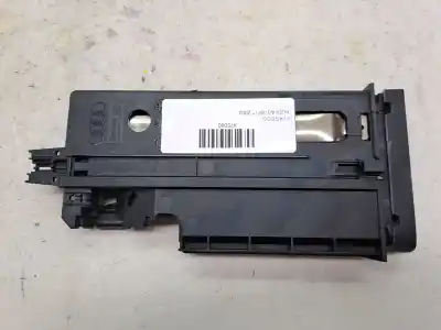 Автозапчастина б/у пластика для audi a3 (8p) * посилання на oem iam 8p0941561h