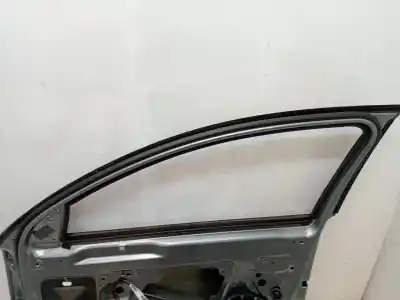 Автозапчастина б/у передні праві двері для skoda superb combi (3t5) ambition посилання на oem iam 3t0831056  