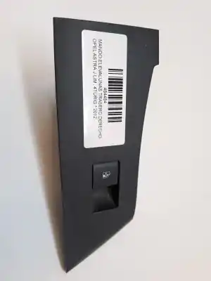 Pièce détachée automobile d'occasion commande de lève vitre arrière droit pour opel astra j lim. 4türig selection références oem iam 13301886