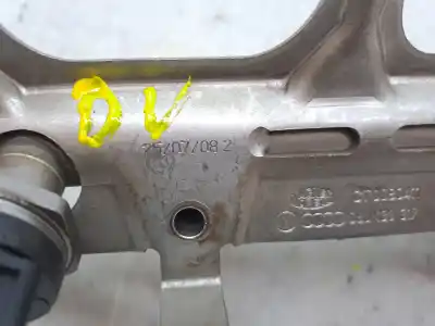 Автозапчастина б/у рампа инжектора для audi a3 (8p) * посилання на oem iam 06j198510a  06j906051d