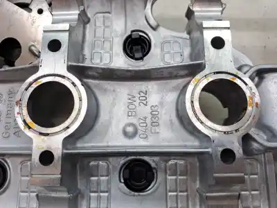 Автозапчастина б/у крішка двигуна для audi a3 (8p) * посилання на oem iam 06h103064a  06c103485p