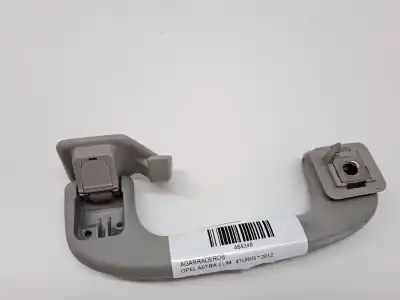 Pièce détachée automobile d'occasion poignée intérieure avant droite pour opel astra j lim. 4türig selection références oem iam 9072235  