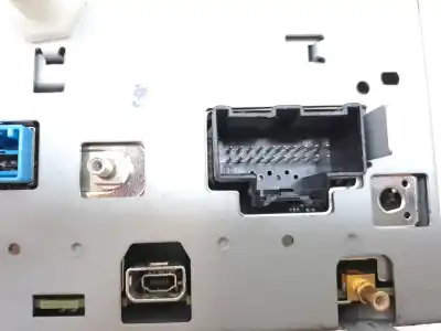 Pièce détachée automobile d'occasion système audio / radiocd pour opel astra j lim. 4türig selection références oem iam 22805138  