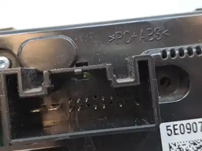 Автозапчастина б/у клімат-контроль для skoda octavia combi (5e5) 2.0 tdi посилання на oem iam 5e0907044qyms  5e0907044q