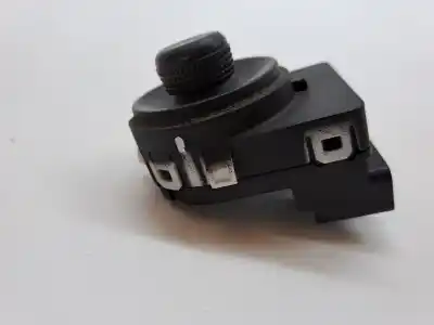 Second-hand car spare part rearview side mirror switch for opel adam manual oem iam references 13271827  6240710