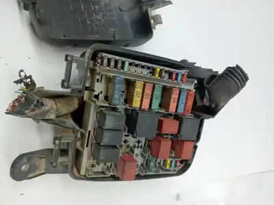 Pezzo di ricambio per auto di seconda mano scatola relè/fusibili per citroen nemo basis riferimenti oem iam 51781452  6592th
