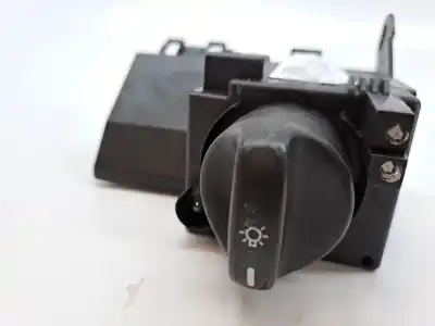 Recambio de automóvil de segunda mano de Mando Luces para MERCEDES-BENZ CLASE CLK (W208) COUPE 3.2 V6 18V CAT referencias OEM IAM A2105450104  