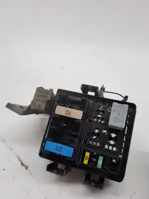 Second-hand car spare part fuse box unit for renault scenic ii grand emotion oem iam references 243510001r  