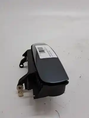 Автозапчасти б/у задняя правая наружная ручка за audi a3 (8p) 2.0 tdi ambiente ссылки oem iam 8e0839207  