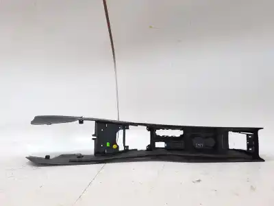 Автозапчасти б/у центральный подлокотник за audi a3 (8p) 2.0 tdi ambiente ссылки oem iam 8p18632446ps  