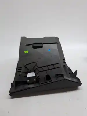 Автозапчастина б/у бардачок для ford kuga (cbs) titanium посилання на oem iam 1831676  am51r06044cb35b8