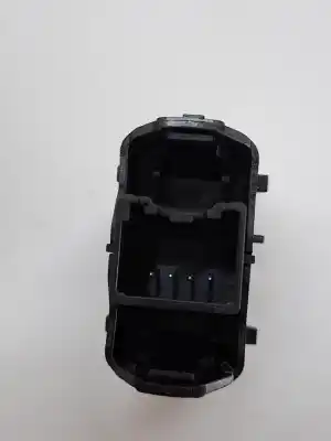 Recambio de automóvil de segunda mano de MANDO ELEVALUNAS TRASERO DERECHO para FORD KUGA (CBS)  referencias OEM IAM 1850432  F1ET14529AA