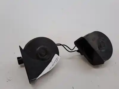 Автозапчасти б/у рог за ford kuga (cbs) titanium ссылки oem iam 2697271