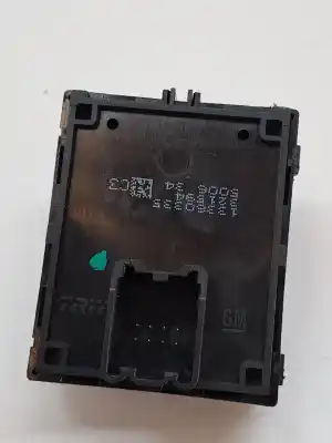 Second-hand car spare part left front power window switch for opel adam manual oem iam references 13360335  1241351