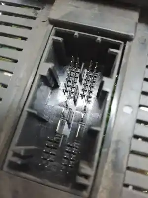 Piesă de schimb auto la mâna a doua maneta bloc lumini pentru bmw serie 3 berlina (e46) 318i referințe oem iam 61314108585  86480060