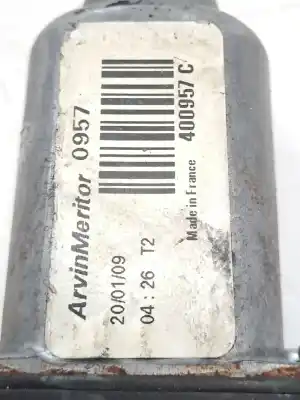 Second-hand car spare part driver left window regulator for renault twingo authentique oem iam references 8200384743  