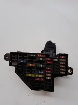 Recambio de automóvil de segunda mano de CAJA RELES / FUSIBLES para VOLKSWAGEN JETTA (1K2)  referencias OEM IAM 1K1941824  
