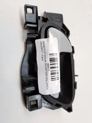 Tweedehands auto-onderdeel BINNENHANDGREEP LINKS VOOR voor PEUGEOT 208  OEM IAM-referenties 96555518VV  