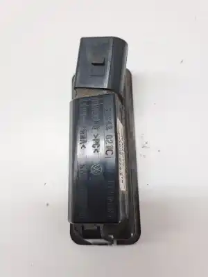 Автозапчасти б/у регистрация пилот за seat leon (5f1) style ссылки oem iam 1k8943021c  