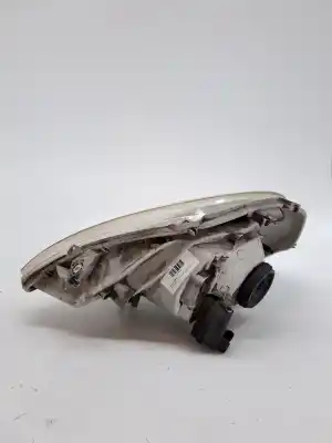 Second-hand car spare part right headlight for opel vivaro a furgoneta (x83) 1.9 dti (f7) oem iam references 91165720  