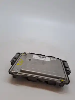 Second-hand car spare part ecu engine control for opel vivaro a furgoneta (x83) 1.9 dti (f7) oem iam references 93454633  