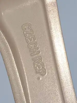 Recambio de automóvil de segunda mano de llanta para kia cee´d drive referencias oem iam 52910a2220  