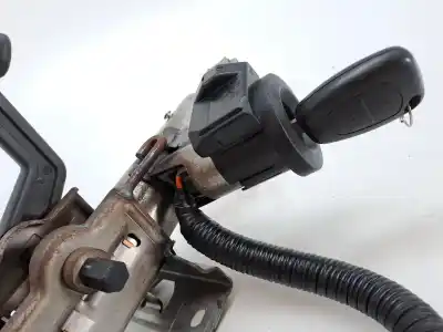Second-hand car spare part ignition switch for opel vivaro a furgoneta (x83) 1.9 dti (f7) oem iam references 93861062 93196549 93851681