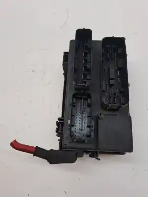 Pezzo di ricambio per auto di seconda mano scatola relè/fusibili per opel corsa d ´´111 years´´ riferimenti oem iam 13217392ef  