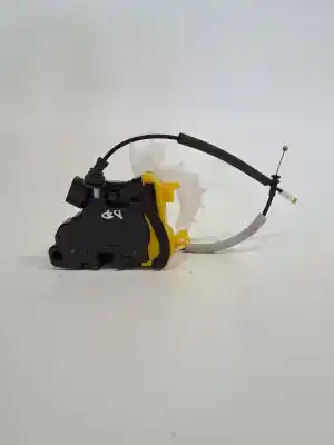 Recambio de automóvil de segunda mano de Cerradura Puerta Delantera Derecha para KIA CEED CEED DRIVE referencias OEM IAM 81320A2410  