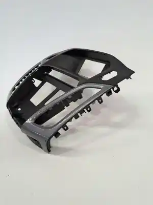 Pezzo di ricambio per auto di seconda mano plastica per ford focus lim. (cb8) trend riferimenti oem iam 1809653  bm5118835bh3ja6